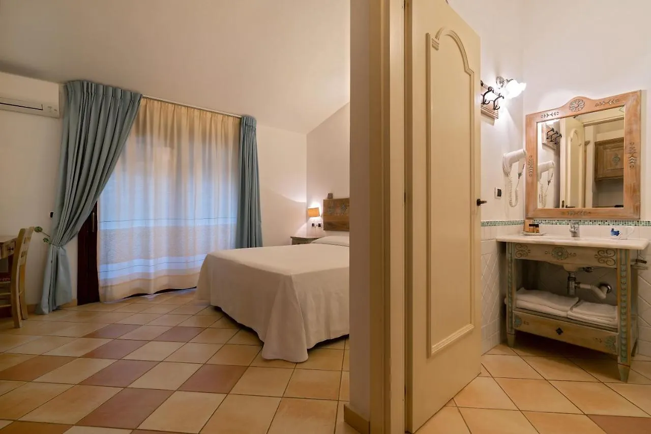 Porto Giunco Residence Villasimius