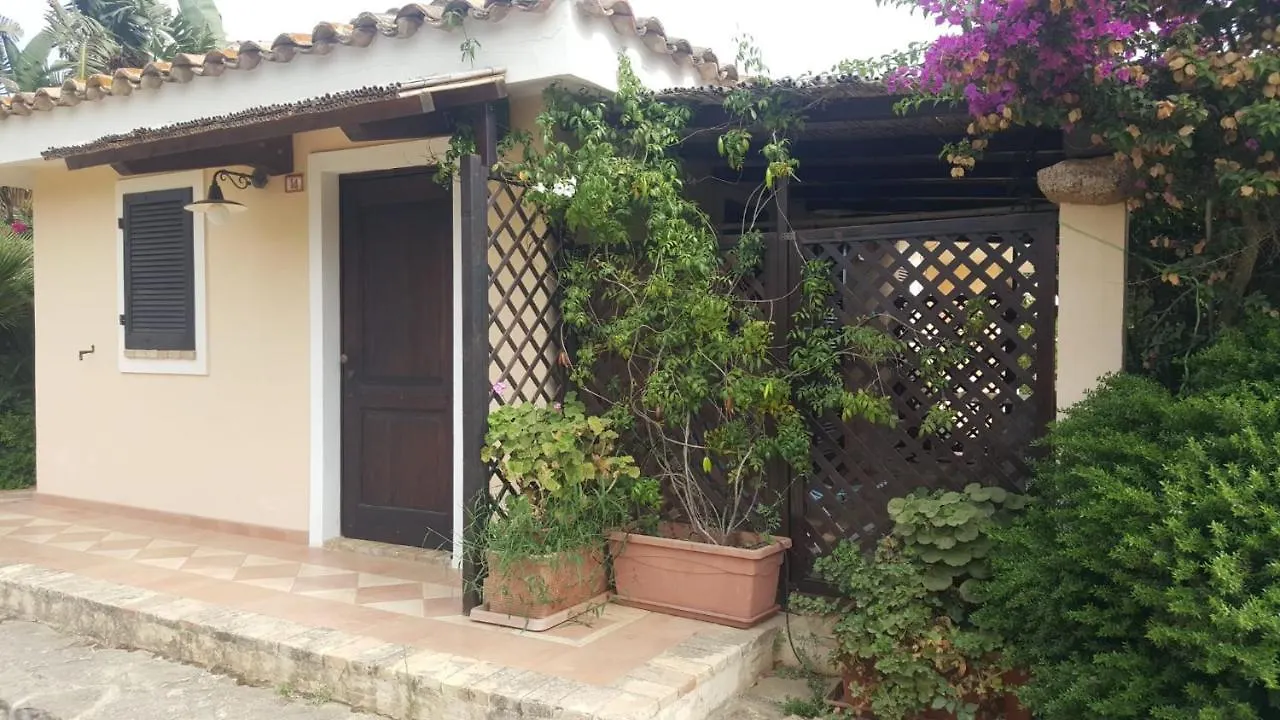 Porto Giunco Residence Villasimius