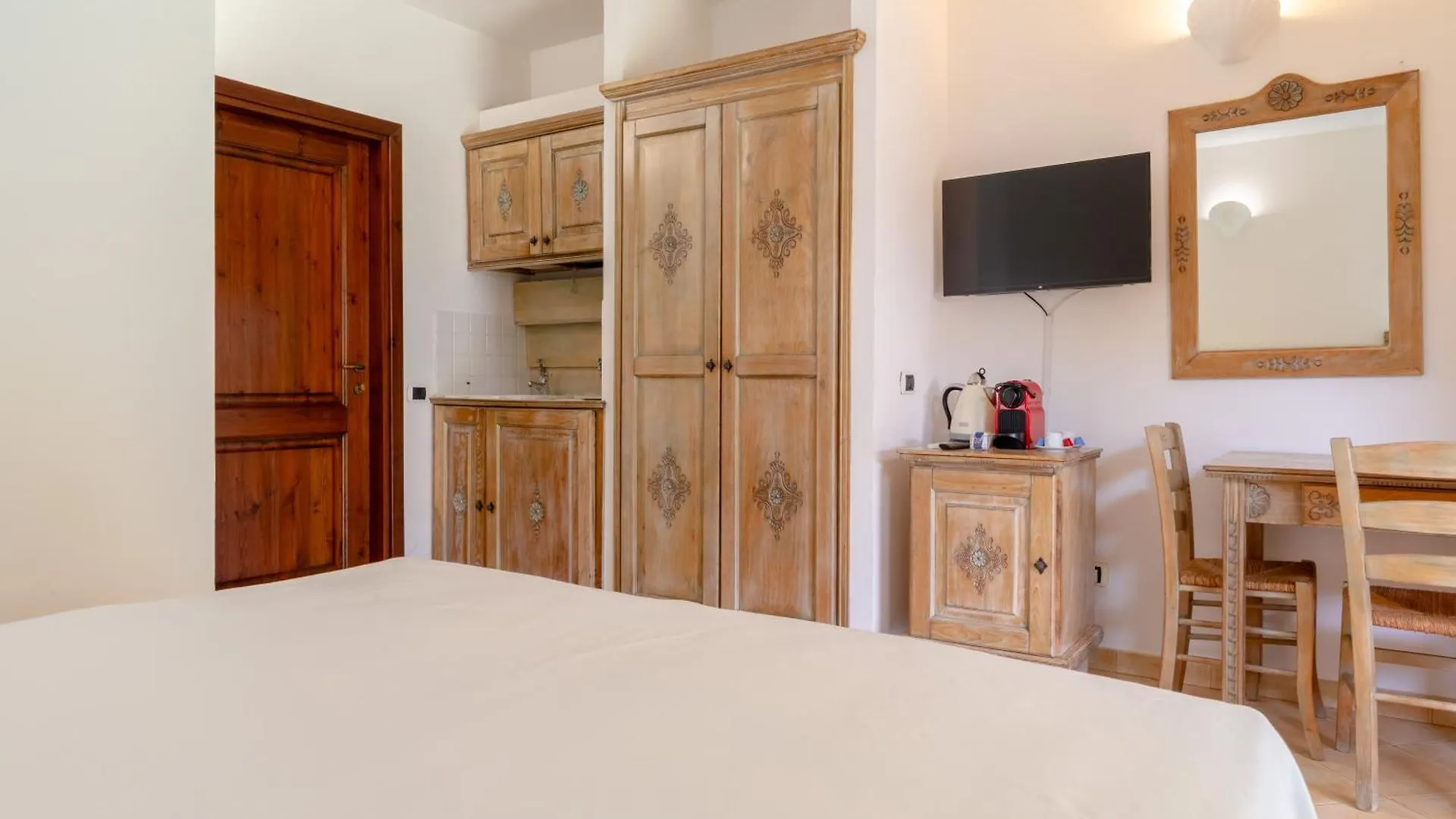 Porto Giunco Residence Villasimius Ξενοδοχείο με διαμερίσματα